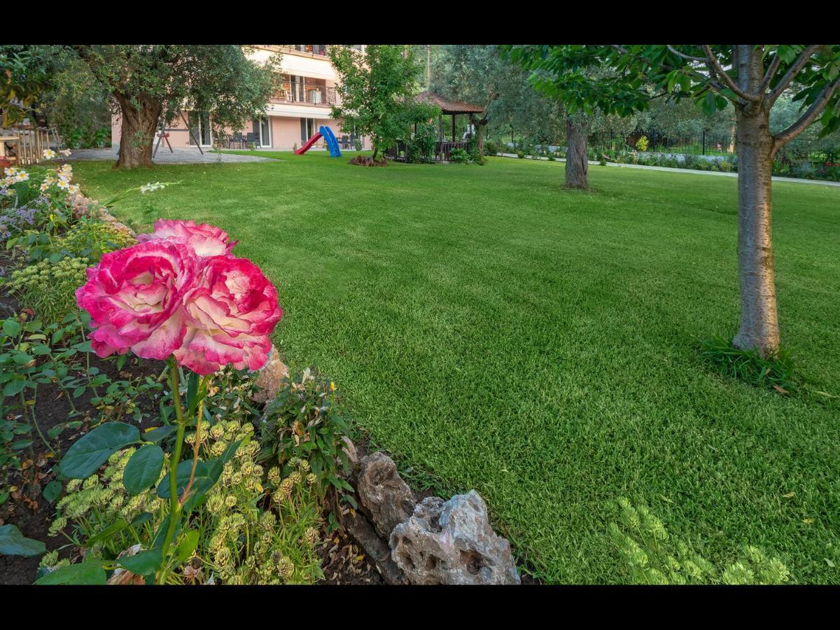 Villa Rania Skala Rachoni  Exteriör bild