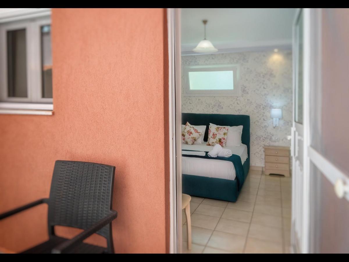 Villa Rania Skala Rachoni  Exteriör bild