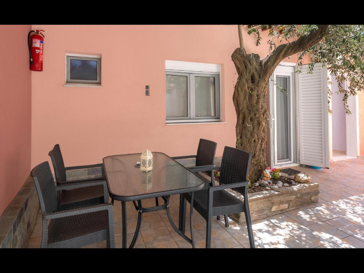 Villa Rania Skala Rachoni  Exteriör bild